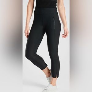 Athleta Stellar Crop Pant, Black, size M